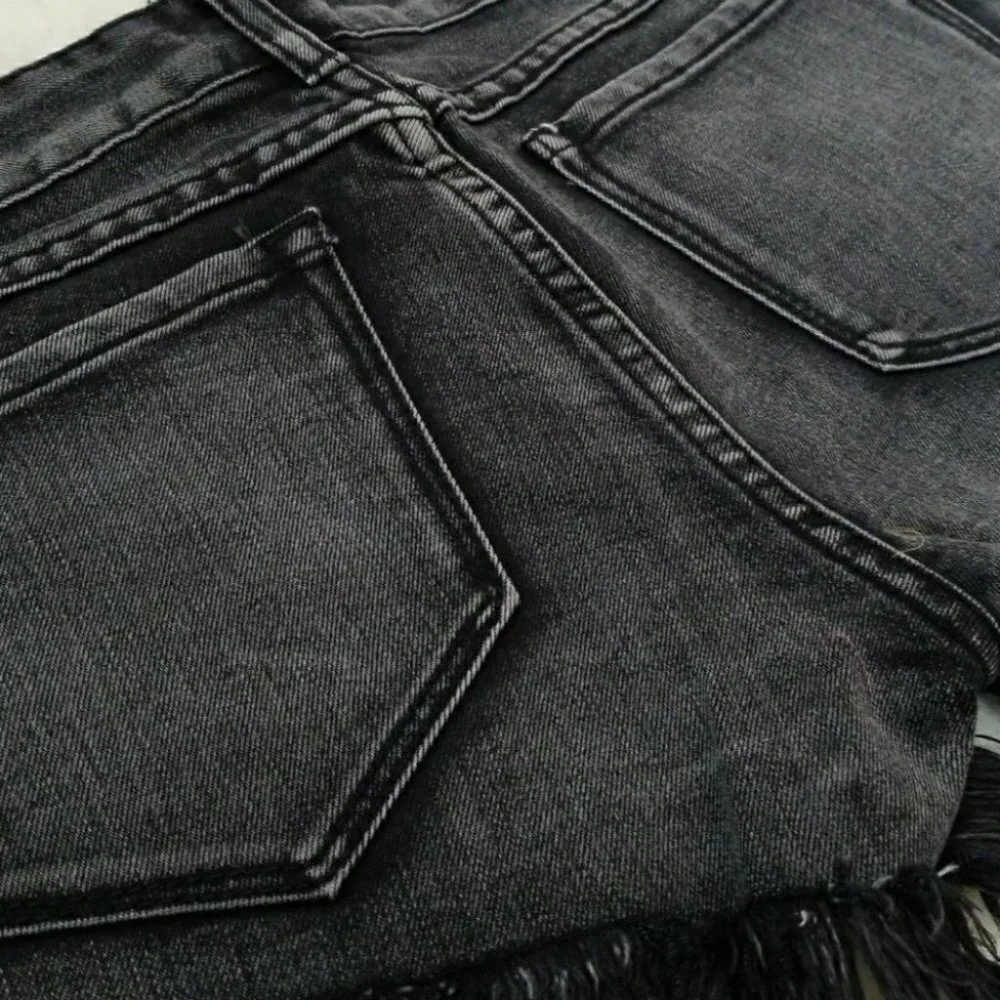 SHORTS BLACK DENIM CROCHET DETAIL SHORTS